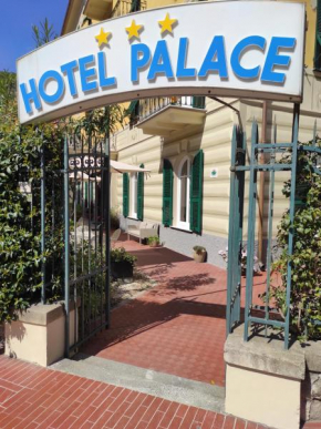 Hotel Palace